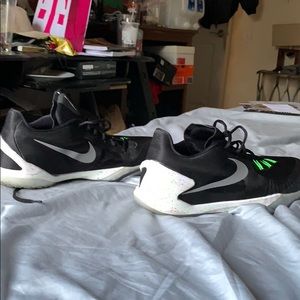Nike hyperchase basketball shoes